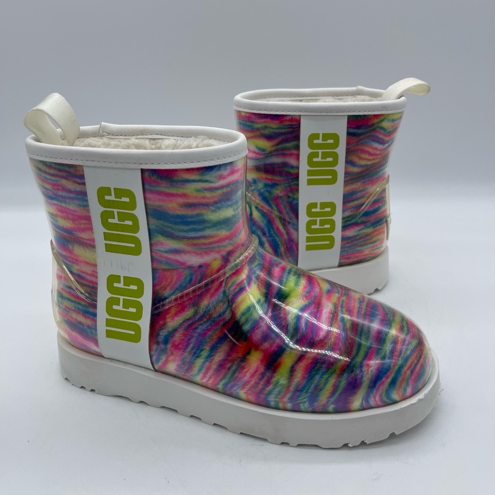 UGG 1127054 Classic Clear Mini Pixelate Women's Size 5 Boots Multicolor Mid Boot